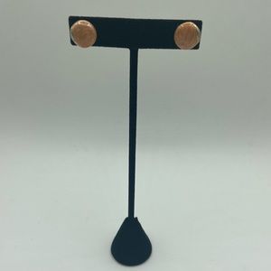 Vintage Pearlized Peach and Gold Earrings